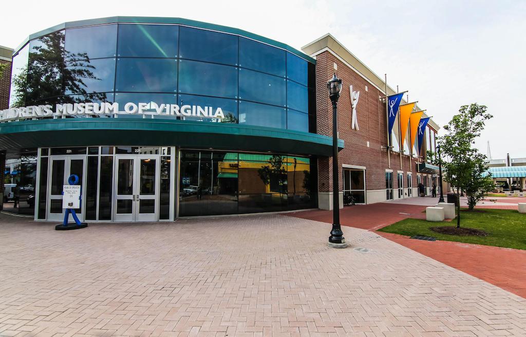 Quality Inn & Suites Olde Town Portsmouth Bagian luar foto