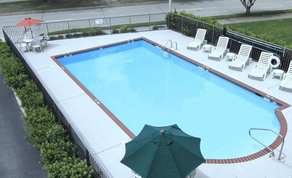 Quality Inn & Suites Olde Town Portsmouth Bagian luar foto